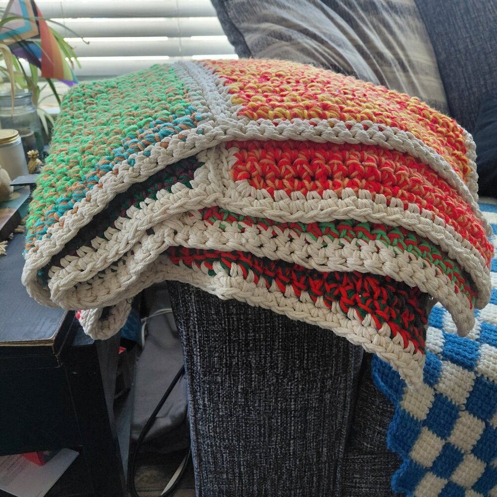 Vintage 70s Crochet Granny Square Panels Handmade Afghan Blanket Retro Boho - Picture 10 of 12